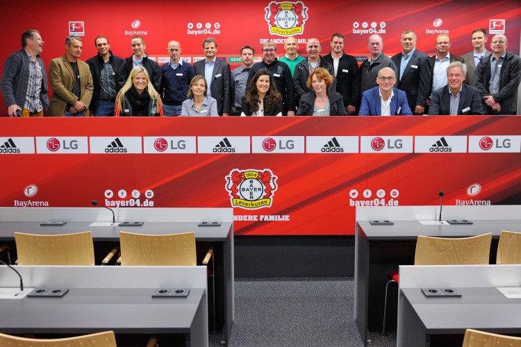 LG SOLAR TRÄGT PARTNEREVENT IN LEVERKUSENER BAYARENA AUS